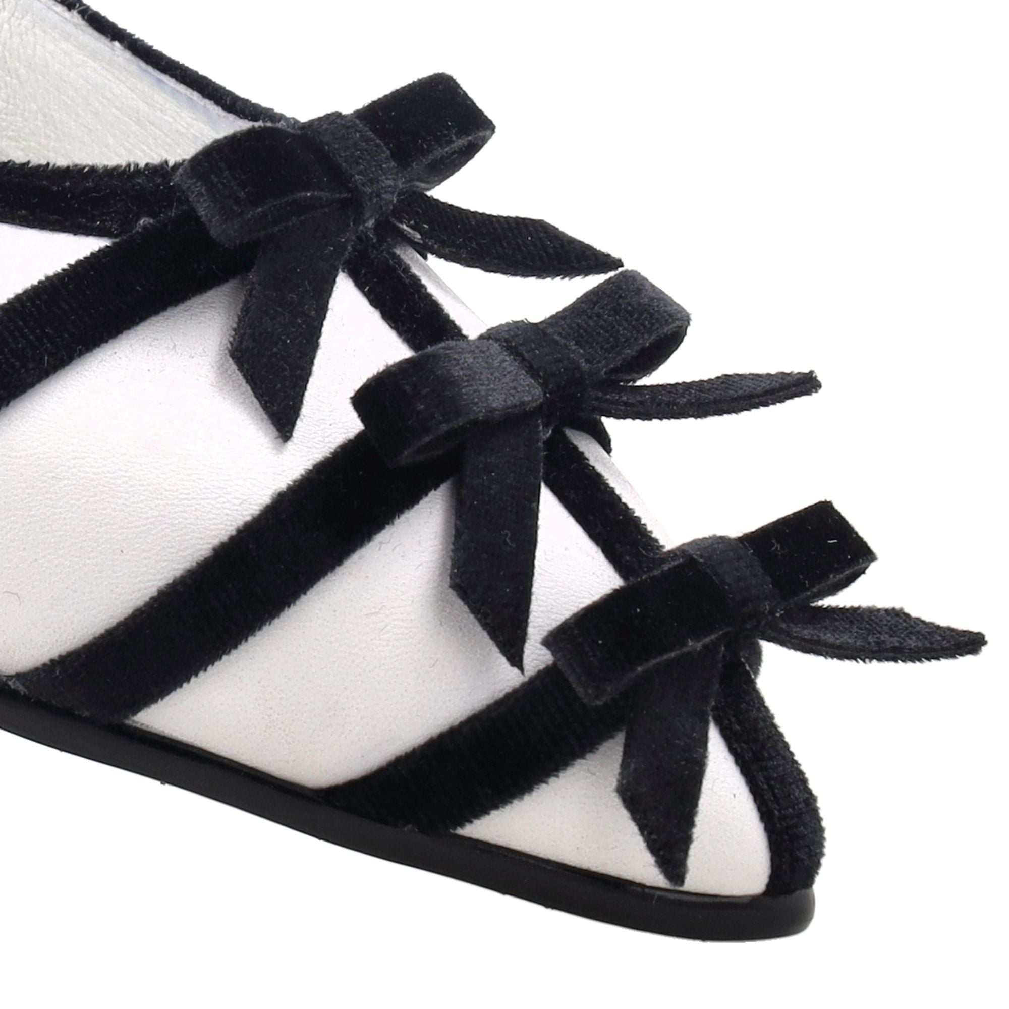 Bocorocco x Christin Wu D. Christina 04 - Sepatu Pump Shoes Pita Beludru Kulit Kambing - Nyaman & Halal