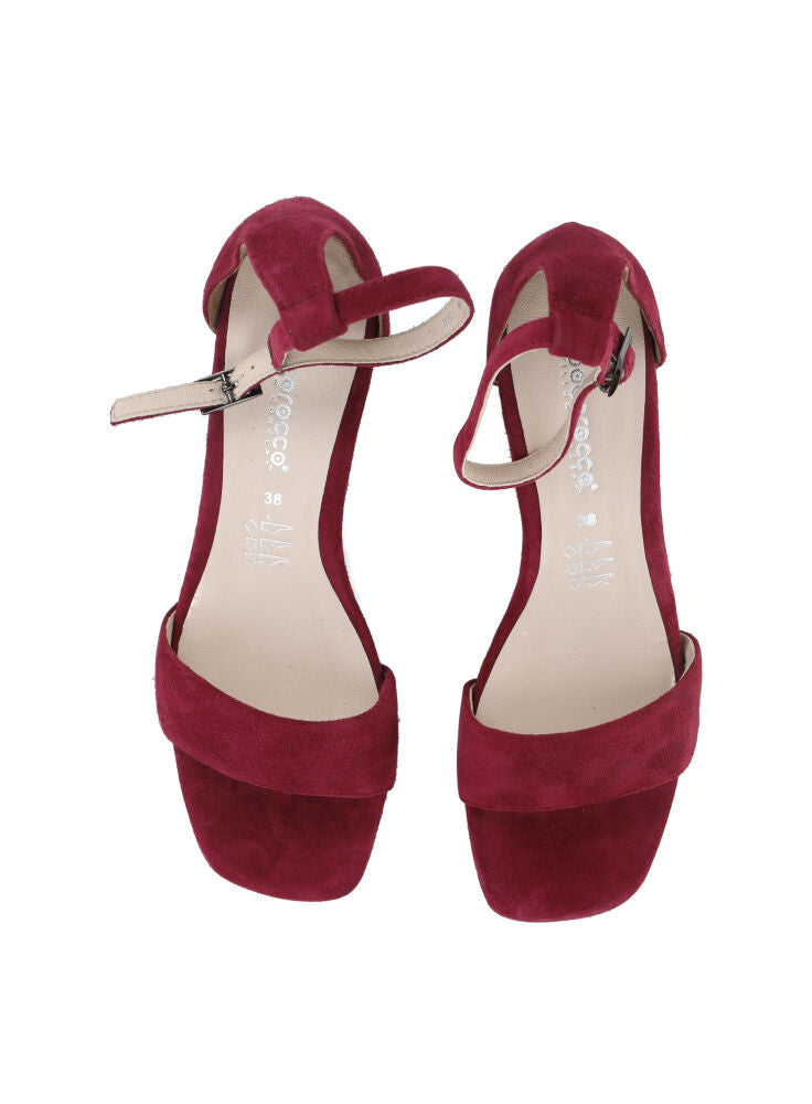 D. Melisa 20 Marrone