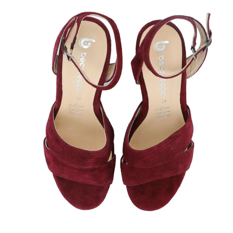 D. Liliana 16 Marrone