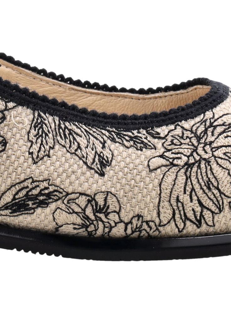 D. Coco 31a Beige - Sepatu sandal