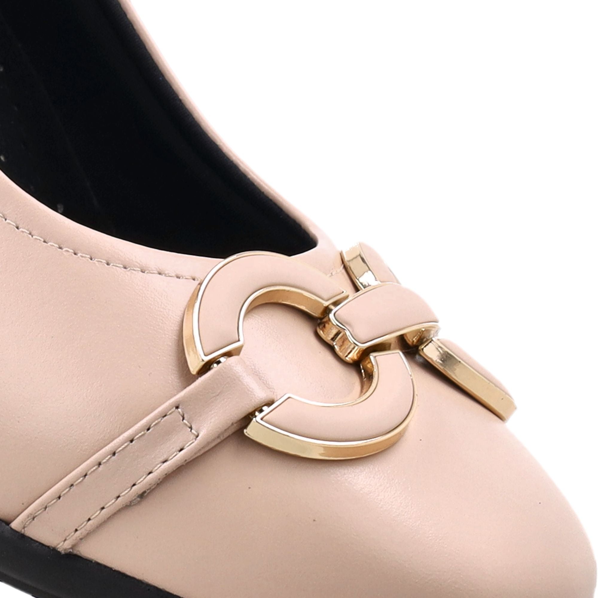 D. Arabela 36a Nude - Wedges Wanita