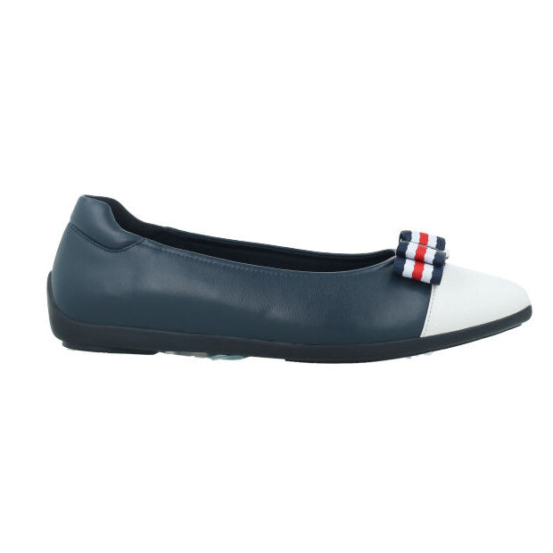 D. Emily 24 Navy Opaco